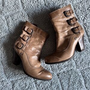 Women’s 8/39 Born Vivi Brown/Taupe Leather Heeled Boots with Buckles